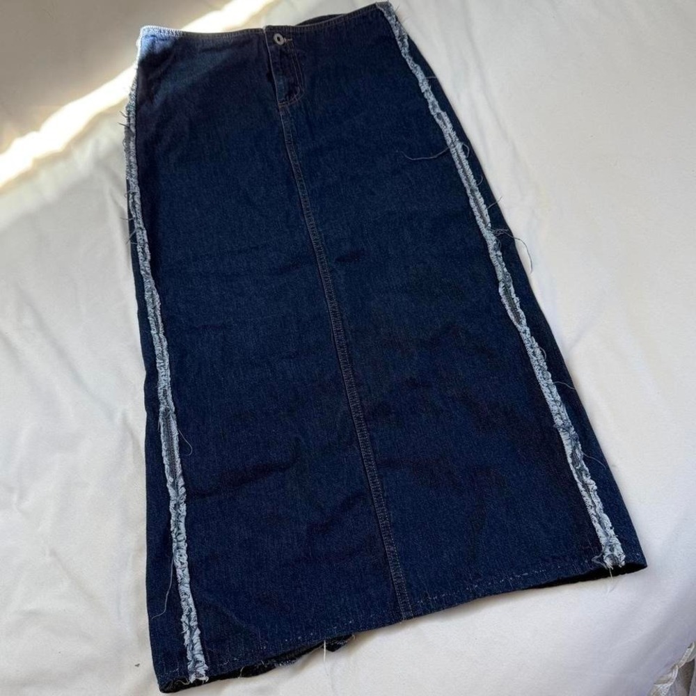 Y2K guess dark wash denim midi skirt size 24